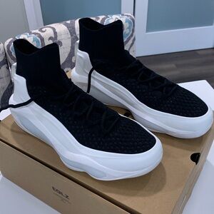 Gently Used EQLZ 247 Basketball shoes. Size 10.5